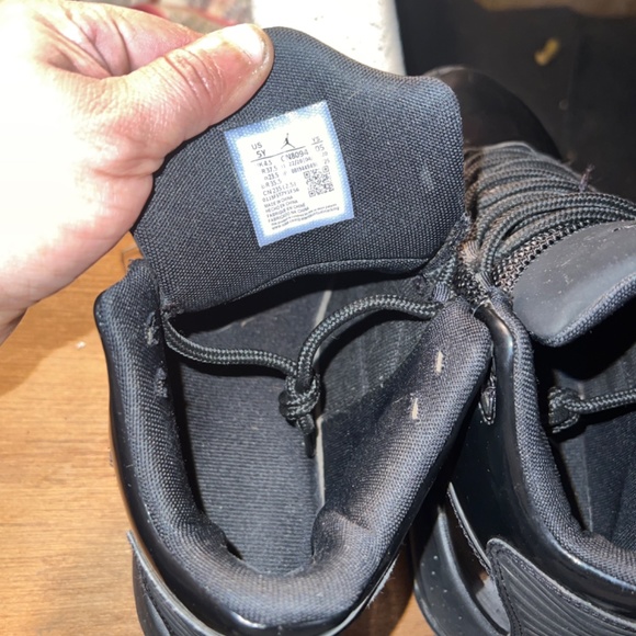 Air Jordan max aura 2 triple black - Picture 5 of 7